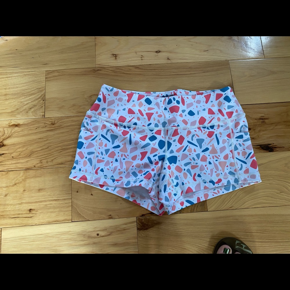 FMFM pebble shorts, M